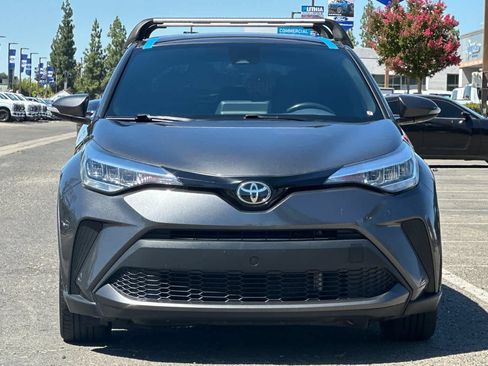 Used 2021 Toyota C-HR XLE FWD image 11