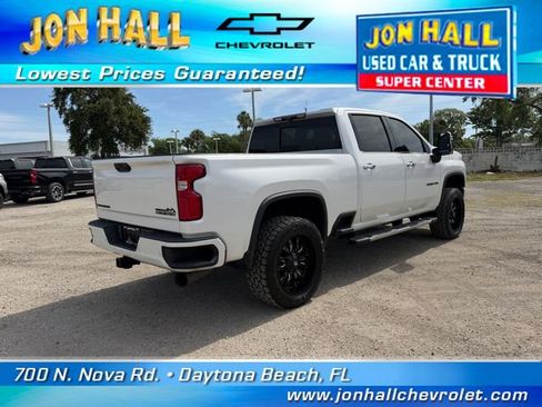 Used 2021 Chevrolet Silverado 2500 High Country w/ Z71 Off-Road Package AWD/4WD image 13