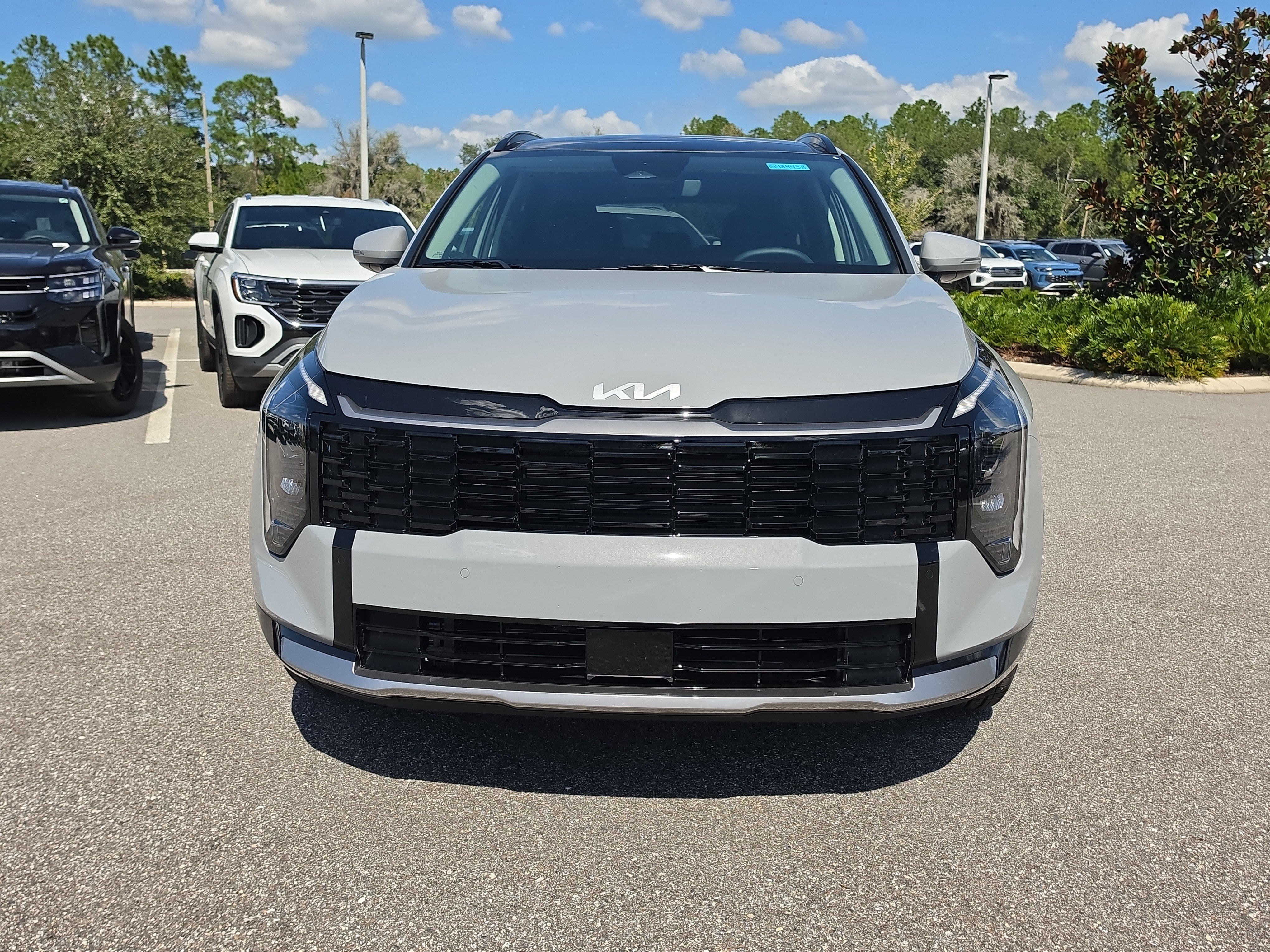 New 2027 Kia Sportage SX FWD image 3