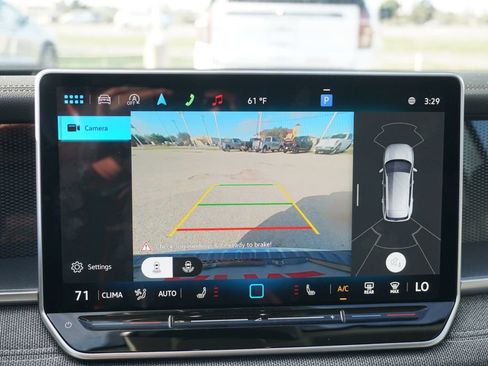 Used 2025 Volkswagen Tiguan S image 27