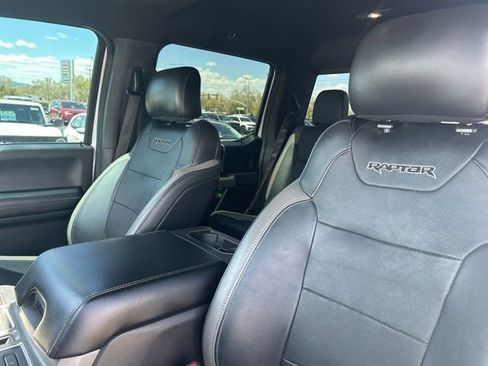 Used 2017 Ford F150 Raptor w/ Equipment Group 802A Luxury AWD/4WD image 15