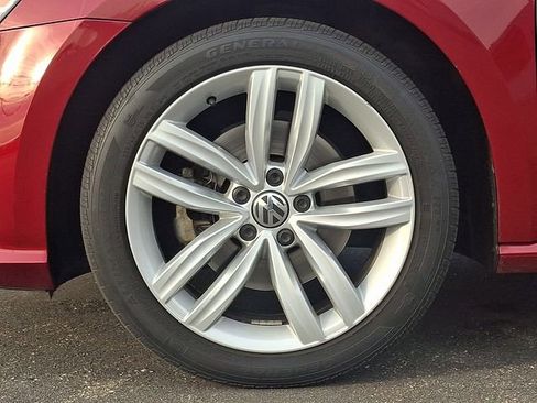 Used 2018 Volkswagen Passat 2.0T SE image 8