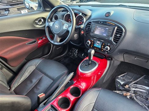 Used 2013 Nissan Juke SL image 11