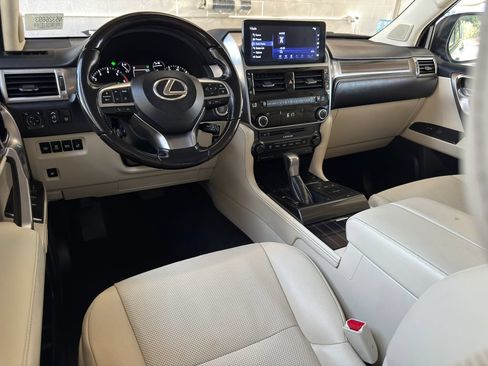 Certified 2022 Lexus GX 460 Premium AWD/4WD image 8