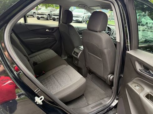 Used 2023 Chevrolet Equinox LT AWD/4WD image 14