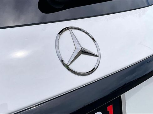 Certified 2023 Mercedes-Benz GLC 300 4MATIC image 30