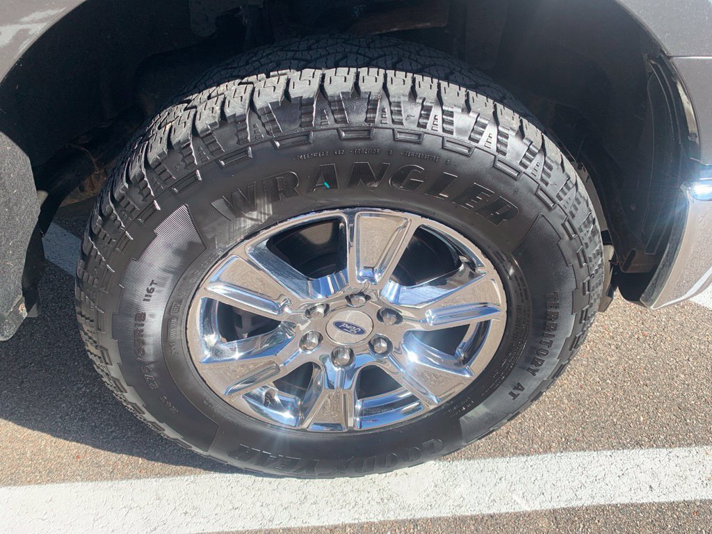 Used 2015 Ford F150 XLT w/ Equipment Group 301A Mid AWD/4WD image 34