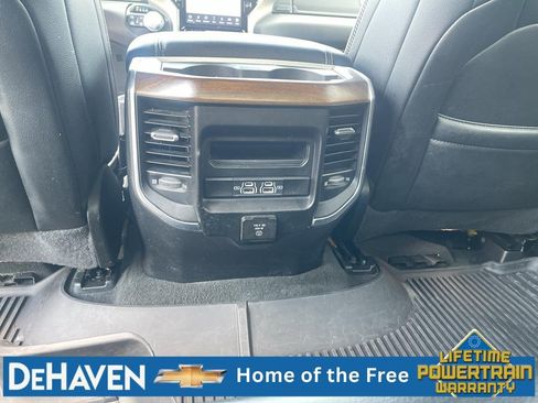 Used 2022 RAM 1500 Laramie AWD/4WD image 22