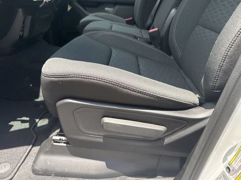 New 2026 RAM 1500 Tradesman AWD/4WD image 13