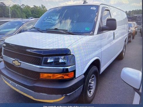 Used 2021 Chevrolet Express 2500 w/ Driver Convenience Package RWD image 2