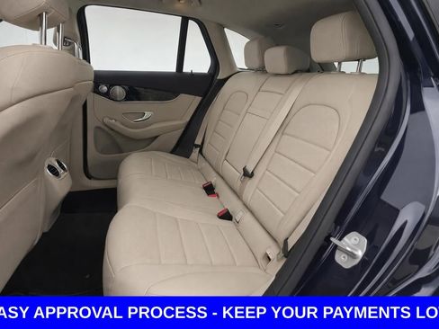 Used 2021 Mercedes-Benz GLC 300 4MATIC image 14