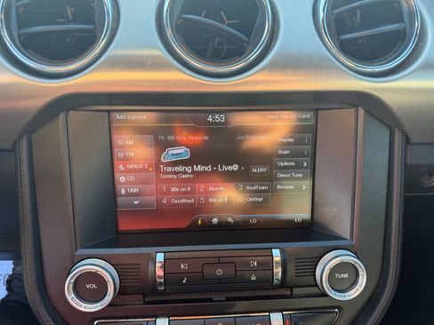 Used 2015 Ford Mustang GT Premium w/ Equipment Group 401A RWD image 33