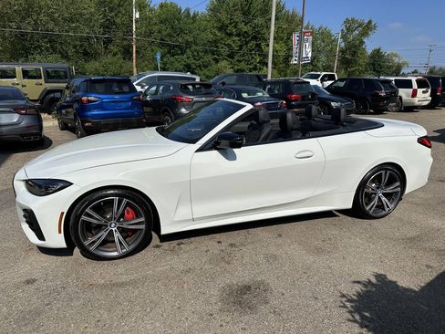 Used 2023 BMW 440i xDrive Convertible w/ Premium Package AWD/4WD image 3