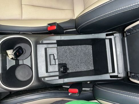 Certified 2024 Subaru Outback Limited image 27