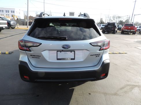 Used 2023 Subaru Outback Onyx Edition XT image 5
