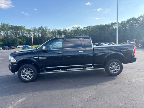 Used 2017 RAM 2500 Limited AWD/4WD image 7