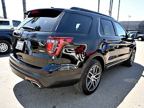 Used 2016 Ford Explorer Sport AWD/4WD image 7