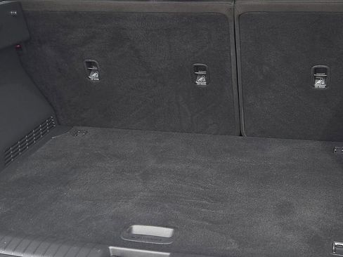 Used 2018 Hyundai Kona SEL w/ SEL Tech Package 02 image 9