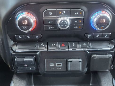 Used 2021 GMC Sierra 1500 AT4 AWD/4WD image 32