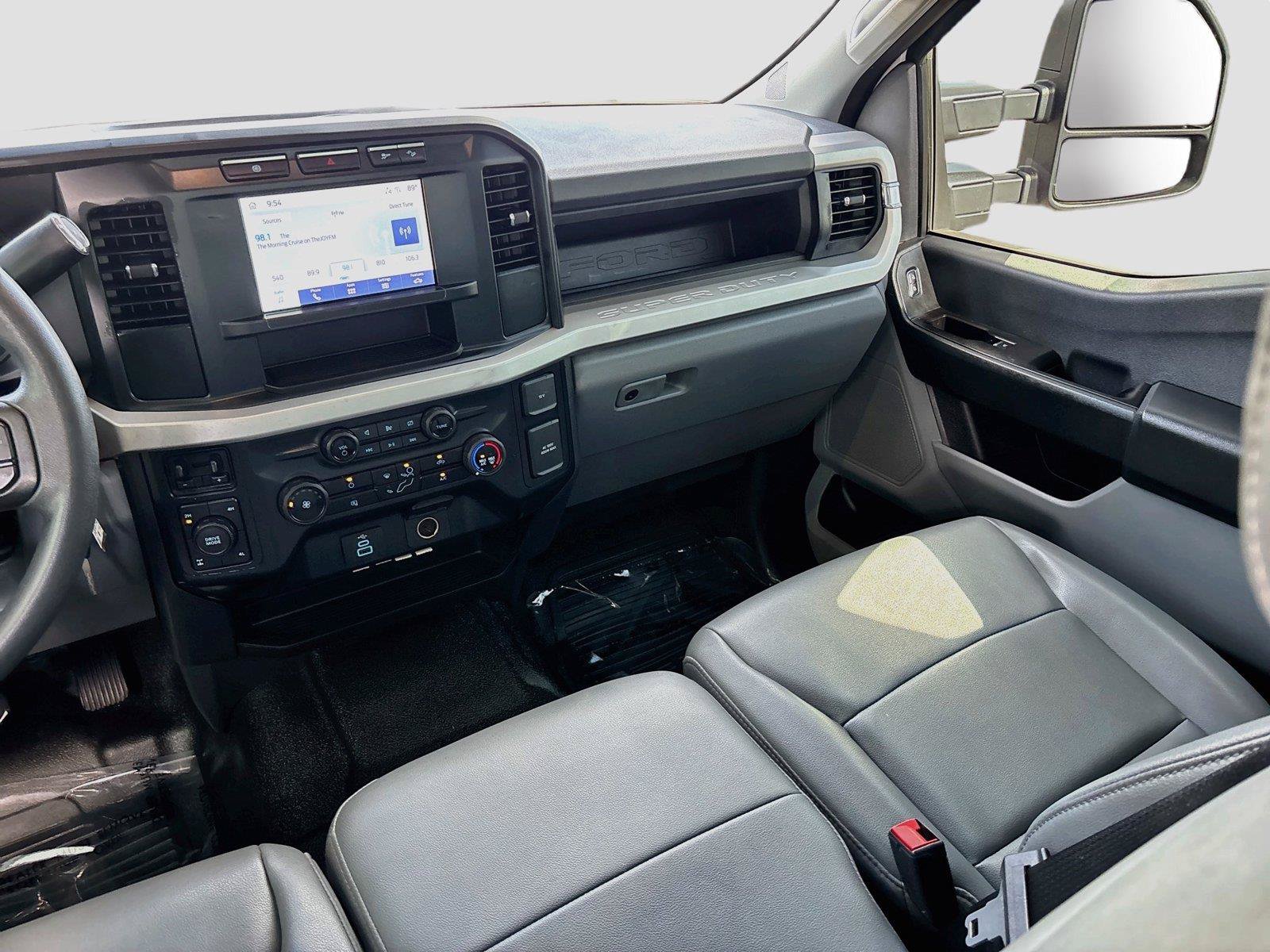 Used 2023 Ford F250 XL w/ FX4 Off-Road Package AWD/4WD image 21