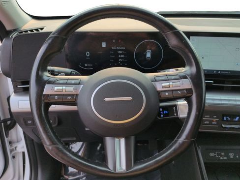 Used 2024 Hyundai Kona Limited FWD image 12