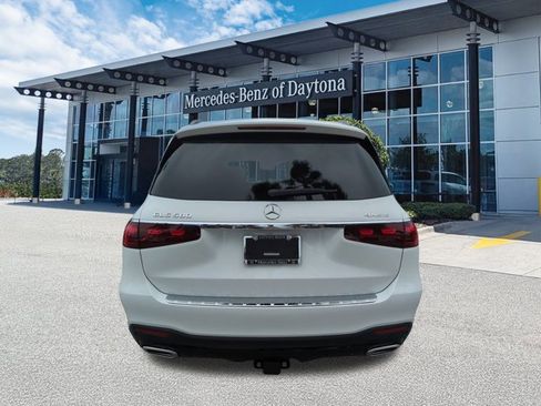 New 2025 Mercedes-Benz GLS 580 4MATIC image 5