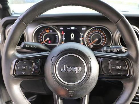 Used 2023 Jeep Wrangler Sport S image 23