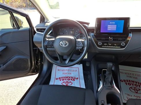 Used 2024 Toyota Corolla LE image 12