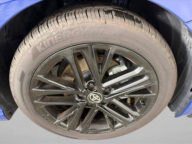 Used 2026 Toyota Camry SE FWD image 12