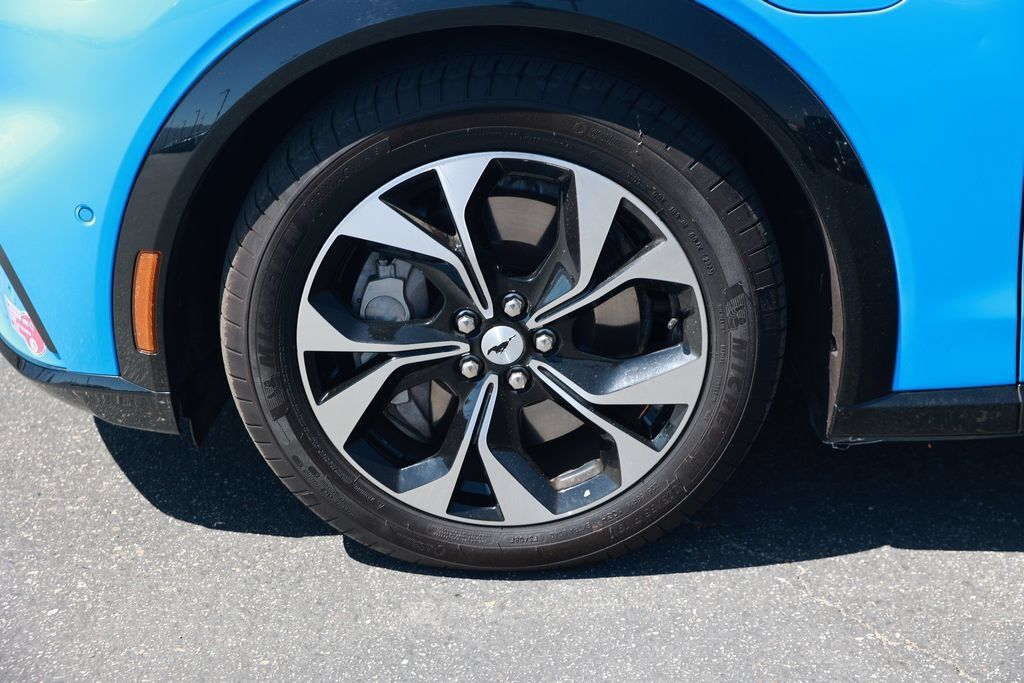 Used 2023 Ford Mustang Mach-E Premium AWD/4WD image 14
