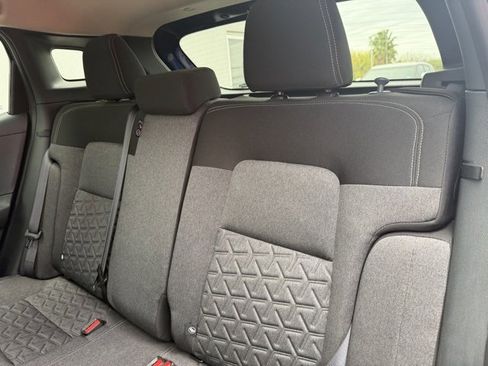 Certified 2025 Nissan Kicks SV image 13