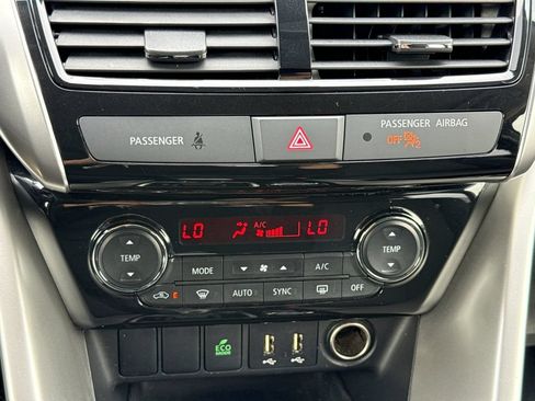 Used 2025 Mitsubishi Eclipse Cross SE AWD/4WD image 16