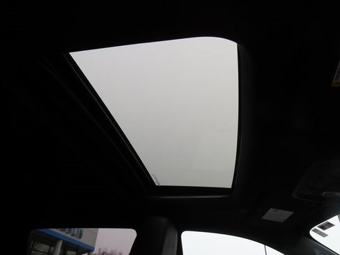 Certified 2022 Chevrolet Silverado 1500 High Country image 46