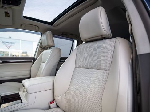 Used 2017 Lexus GX 460 Luxury image 6