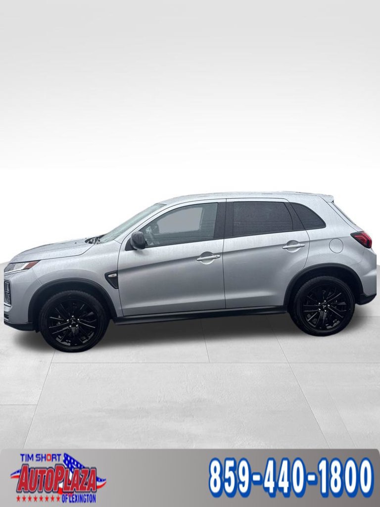 Used 2026 Mitsubishi Outlander Sport LE AWD/4WD image 1