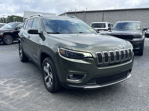 Used 2020 Jeep Cherokee Limited AWD/4WD image 2