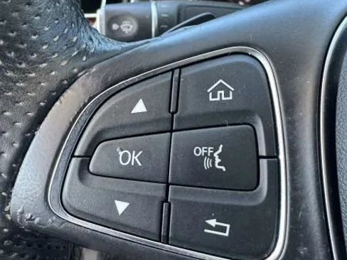 Used 2016 Mercedes-Benz C 300 4MATIC Sedan image 20