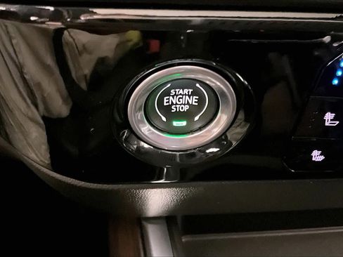 Certified 2023 GMC Sierra 1500 SLT RWD image 34