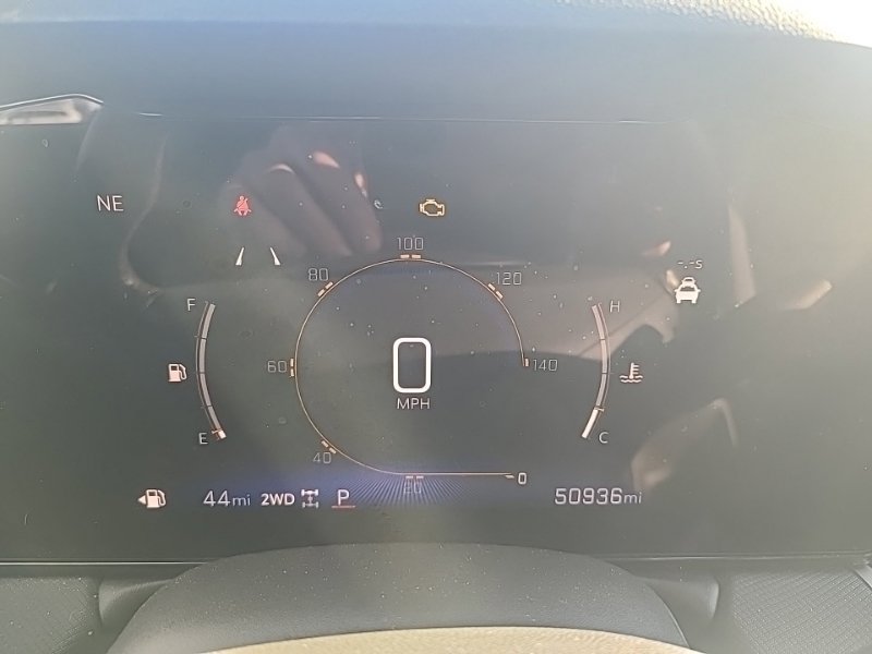 Used 2024 Chevrolet TrailBlazer LT w/ LT Cold Weather Package AWD/4WD image 14