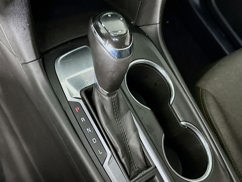 Used 2018 Chevrolet Equinox LT image 23