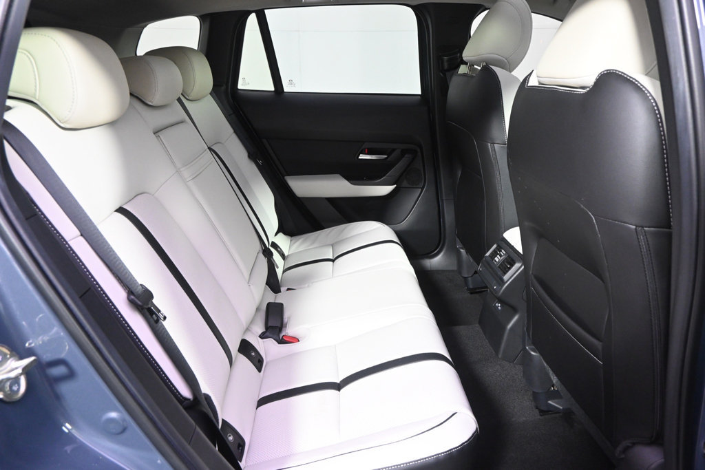 Used 2026 MAZDA CX-50 2.5 Turbo w/ Weather Package AWD/4WD image 18