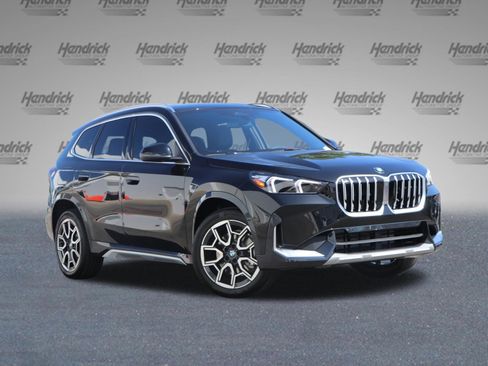 Certified 2025 BMW X1 xDrive28i w/ Convenience Package AWD/4WD image 2
