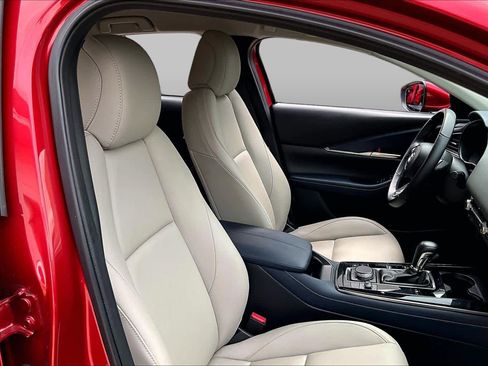Used 2020 MAZDA CX-30 FWD w/ Preferred Package image 9
