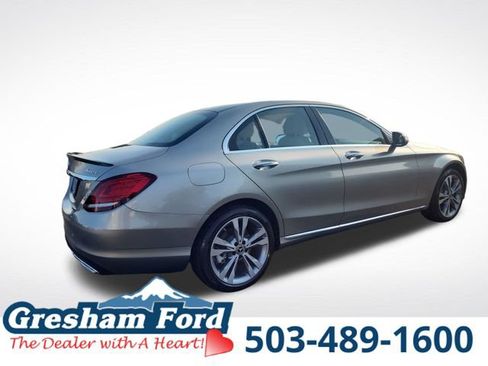 Used 2019 Mercedes-Benz C 300 4MATIC Sedan image 9