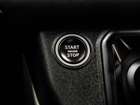 Used 2020 Land Rover Defender 110 HSE AWD/4WD image 29