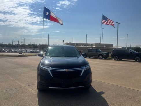 Used 2023 Chevrolet Equinox LT AWD/4WD image 4