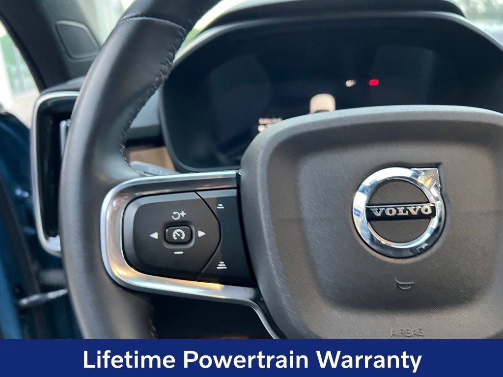 Certified 2023 Volvo C40 P8 Recharge Plus AWD/4WD image 19