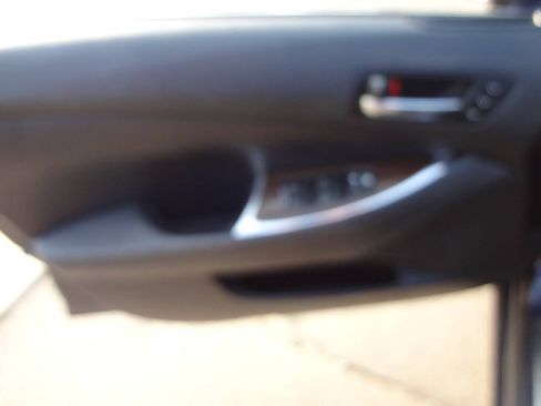 Used 2011 Lexus ES 350 FWD image 12