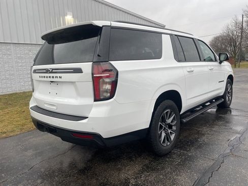 Used 2023 Chevrolet Suburban Z71 image 8