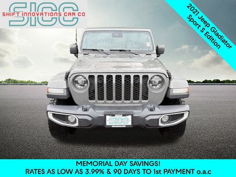 Used 2021 Jeep Gladiator Sport AWD/4WD image 2